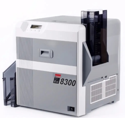 Matica XID8300 – przemysłowa drukarka kart retransferowa